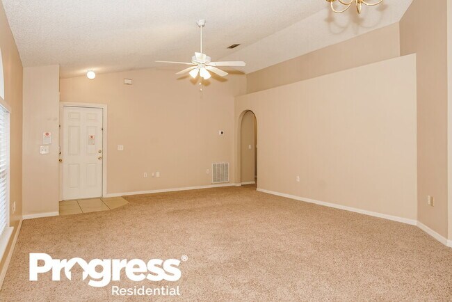 Building Photo - 331 Placid Lake Dr
