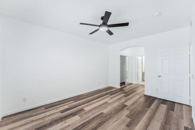 Building Photo - 1405 S Nellis Blvd