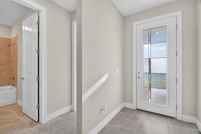 Building Photo - 1624 Grn Orch St