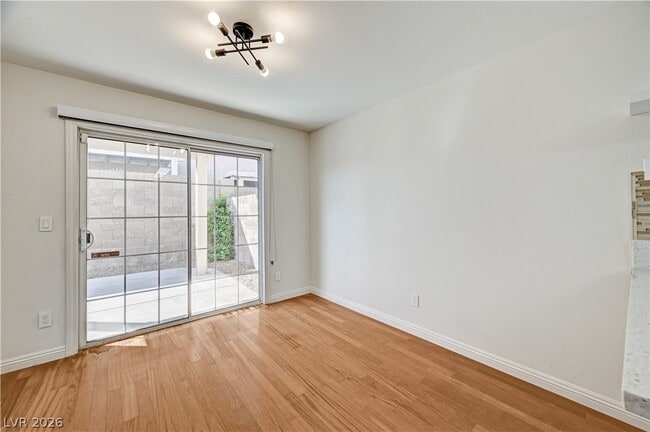 Building Photo - 1602 Coyote Run Dr