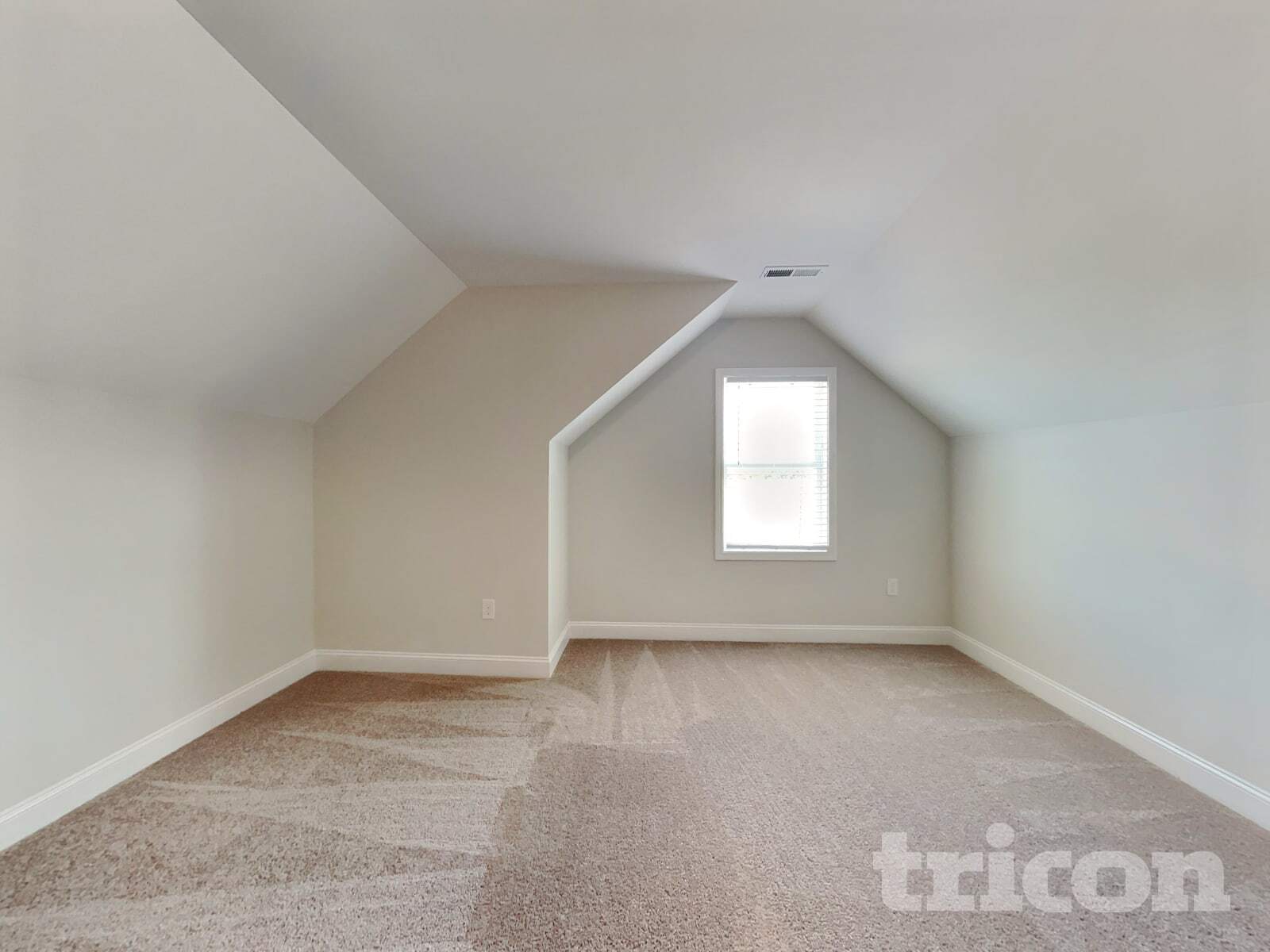 Building Photo - 64 fish Whistle court