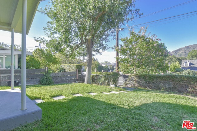 Building Photo - 2657-2657 Piedmont Ave