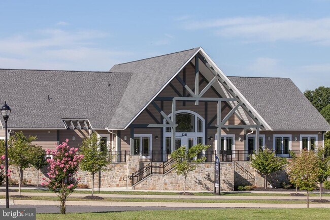 Building Photo - 6421 Alan Linton Blvd E