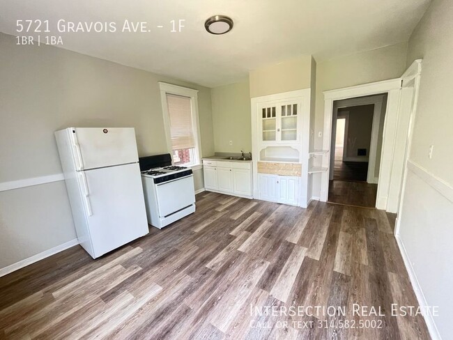 Building Photo - 5721 Gravois Ave