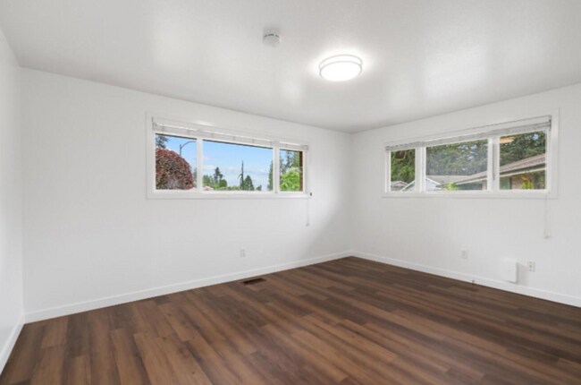 Building Photo - 4917 65th St NE