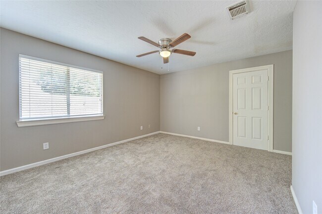 Building Photo - 2935 Apple Forest Ct