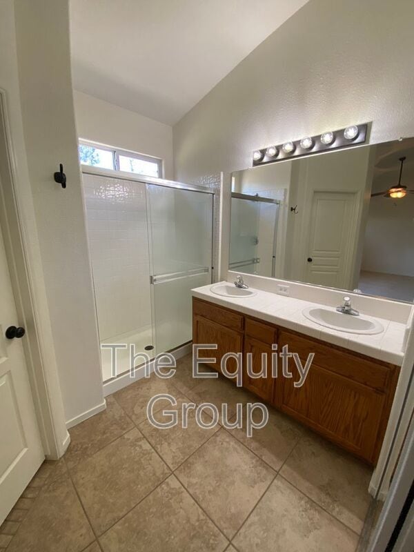 Building Photo - 1158 Dolcetto Ct