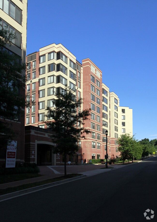 Frederick at Courthouse 2230 Fairfax Dr Arlington VA 22201