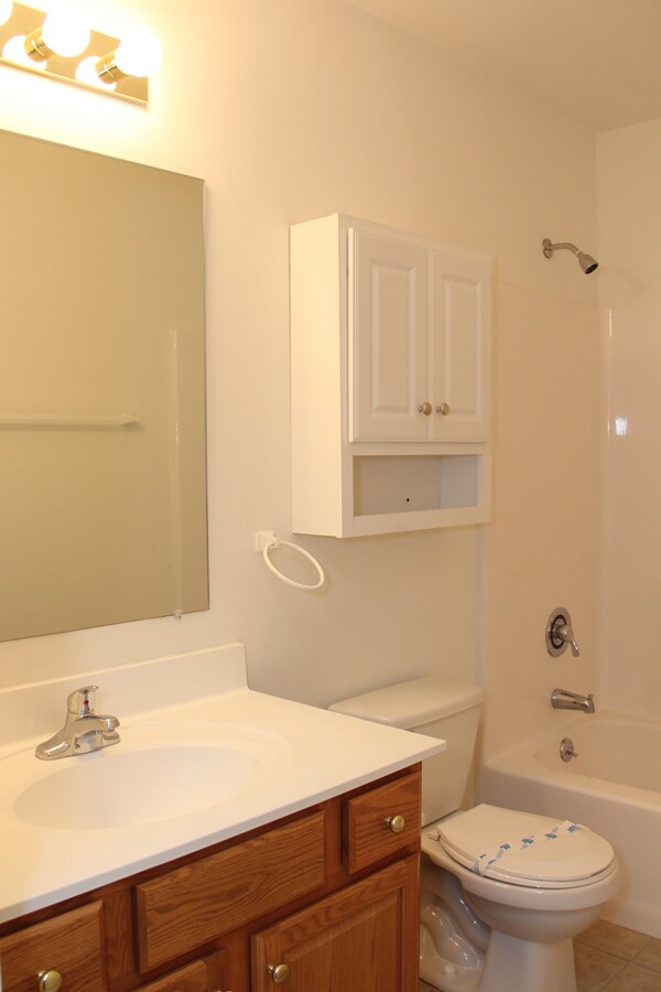 Pinewood Village 1 Balsam Dr Queensbury NY 12804 Apartment Finder