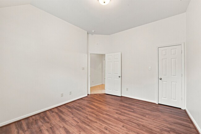 Building Photo - 6307 Teal Mist Ln