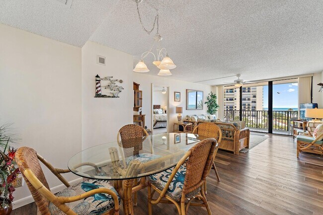 Building Photo - 300 Ocean Trail Way