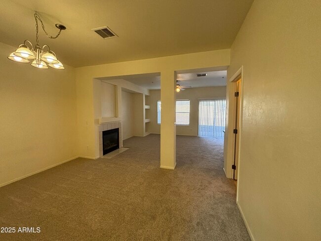 Building Photo - 864 Tiablanca Rd