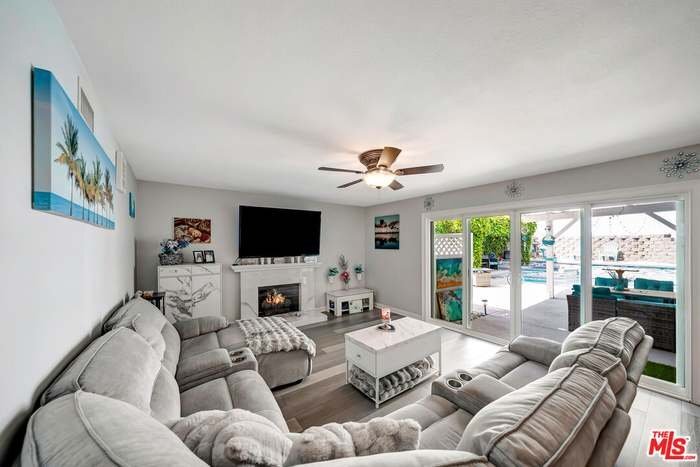 Building Photo - 26817 Cuatro Milpas St