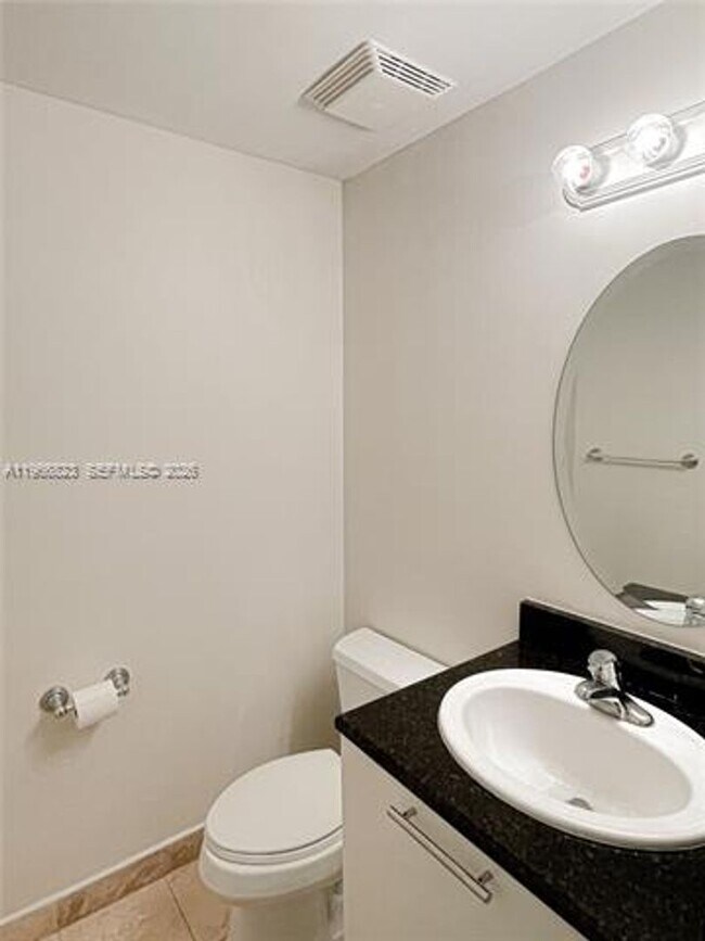 Building Photo - 3339 Virginia St