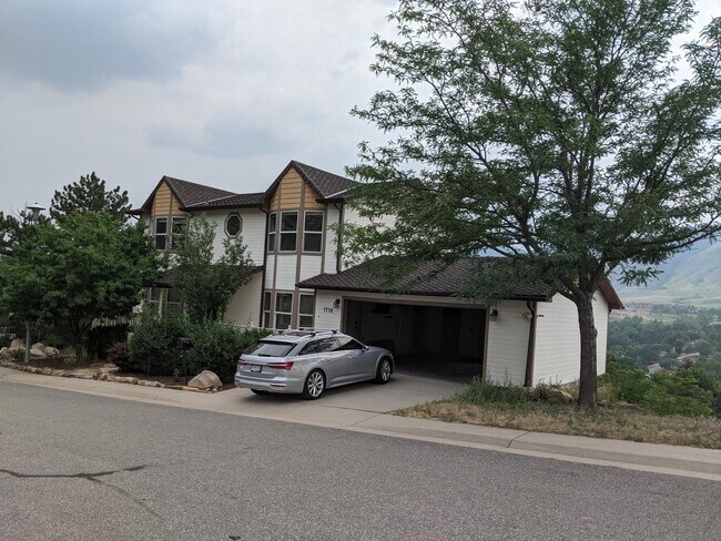 Building Photo - 1718 Belvedere Dr