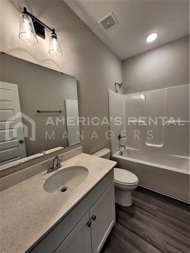 Building Photo - Home for Rent in Meridianville, AL!!! Avai...