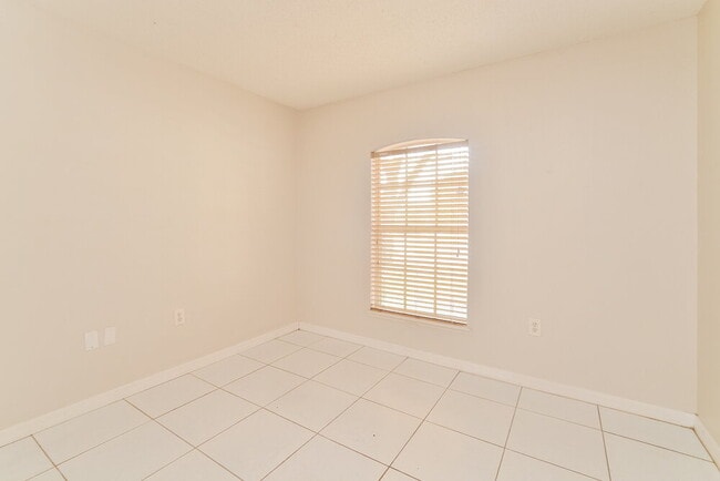 Building Photo - 8684 Foley Dr