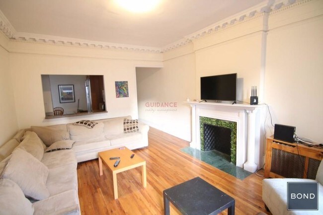 Building Photo - 292 W 92nd St