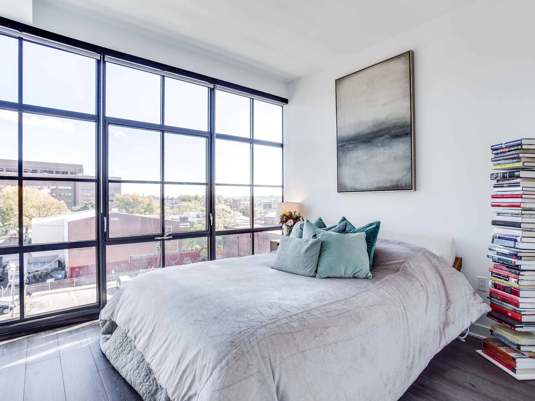 Building Photo - 2030 8th St NW