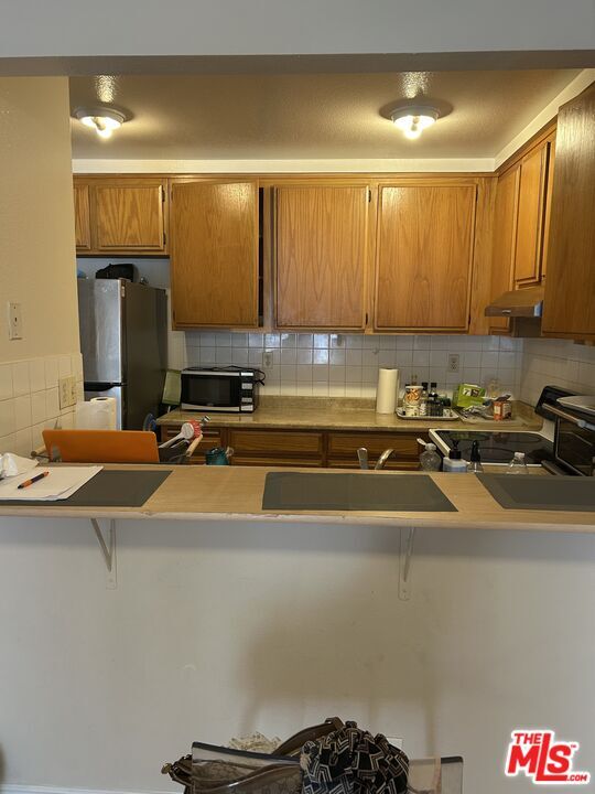 Building Photo - 435 S Virgil Ave