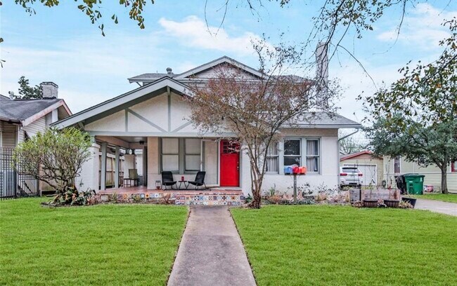 Primary Photo - 4614 Park Dr