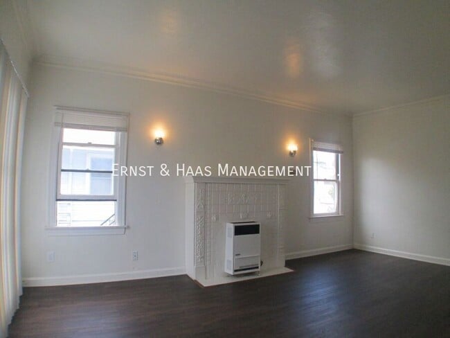 Building Photo - 944 Maine Ave