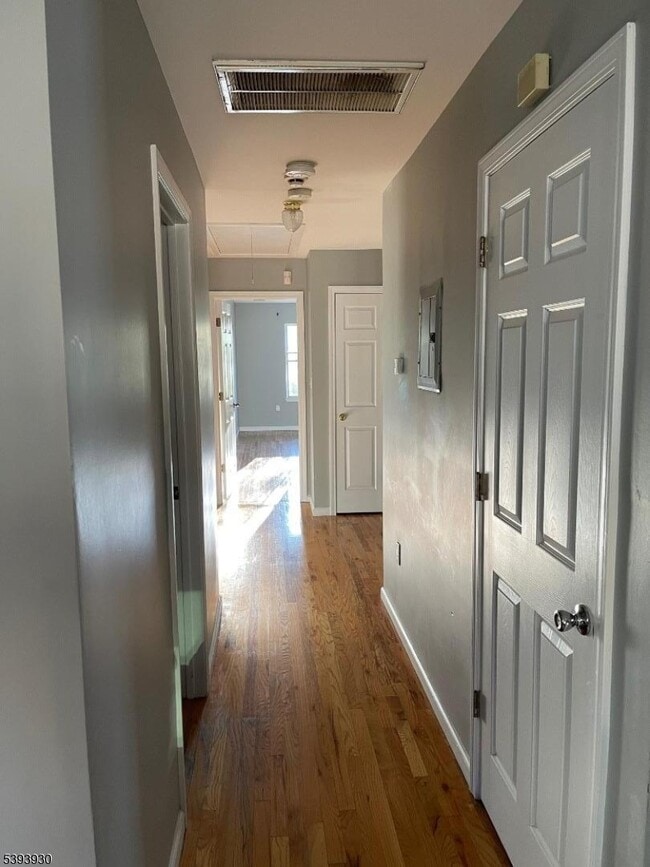 Building Photo - 419 Irvine Turner Blvd