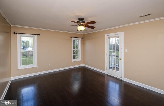 Building Photo - 109 Kabardin Ct