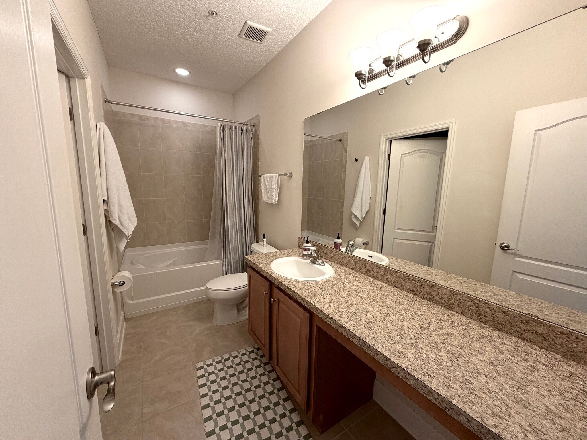 Master Bathroom #3 - 4428 Ellipse Dr