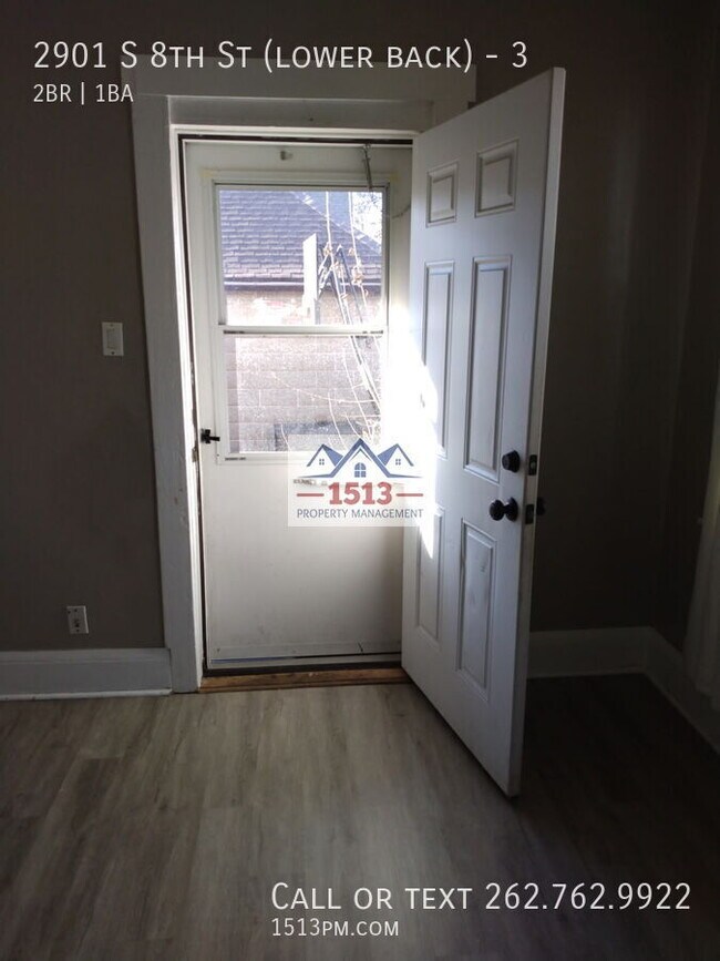 Building Photo - 2901 S 8th St