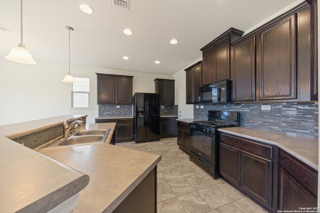 Building Photo - 8307 Pioneer Fld