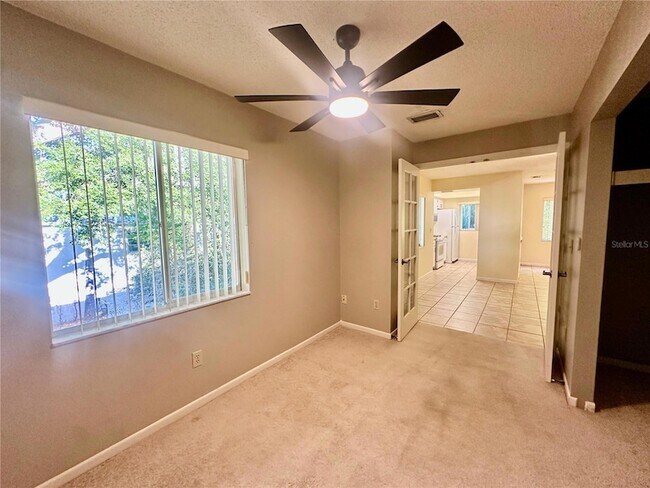 Building Photo - 630 Pavare Ct