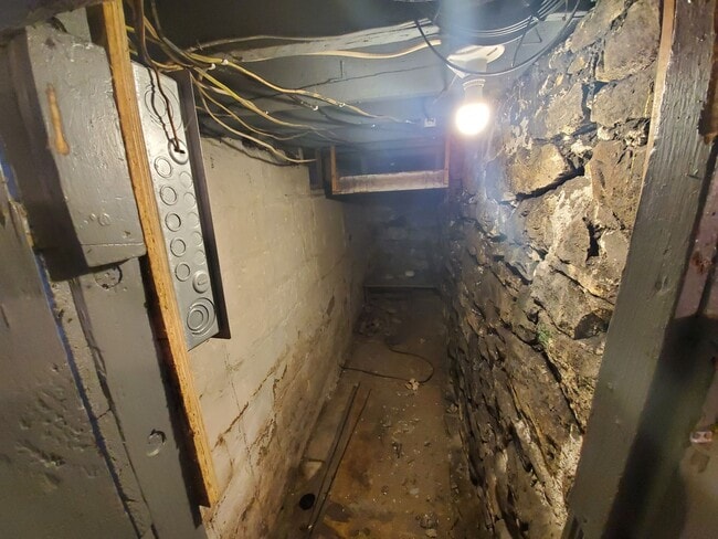 Building Photo - COMING SOON! This is a Lease-to-Own – Not ...
