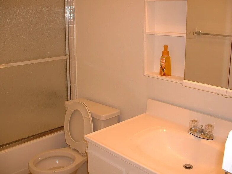 Building Photo - 11834 SE 318th Pl