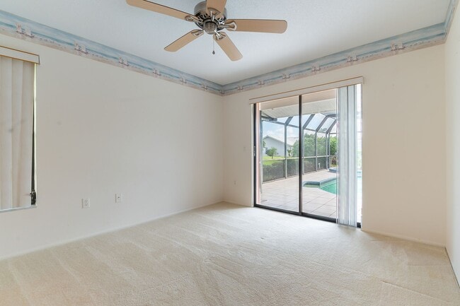 Building Photo - Spacious 3-Bed, 2-Bath Pool Home in Planta...