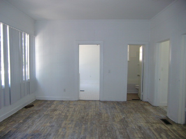 Building Photo - 1914 1/2 Kratha Drive