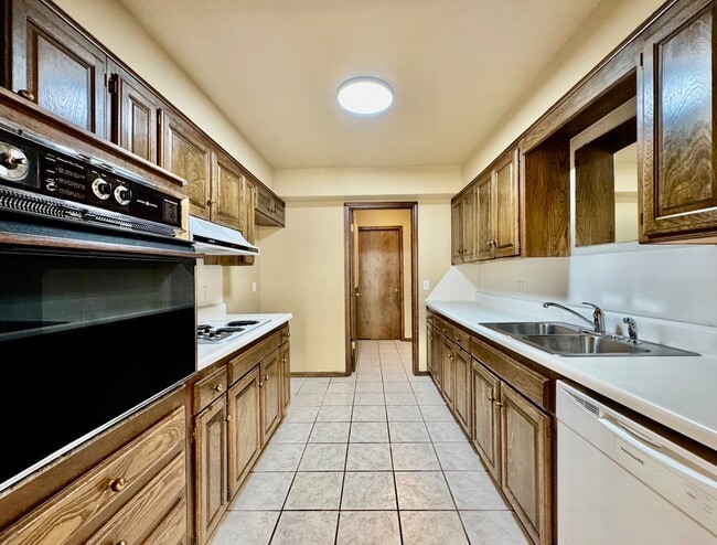 Building Photo - 415 Timberwind Rd