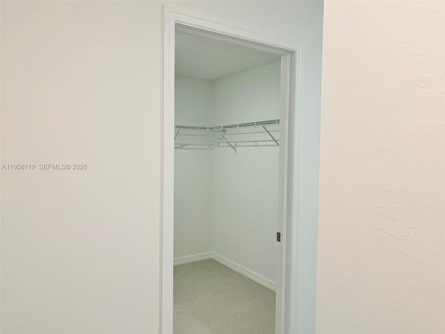 Building Photo - 17603 Paradiso Wy