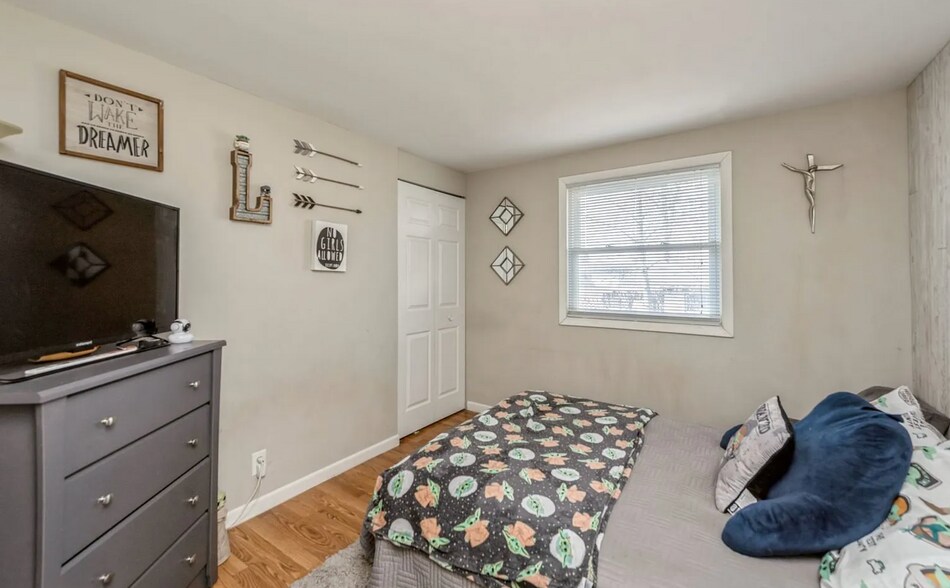 Building Photo - 1544 Amarillo Dr