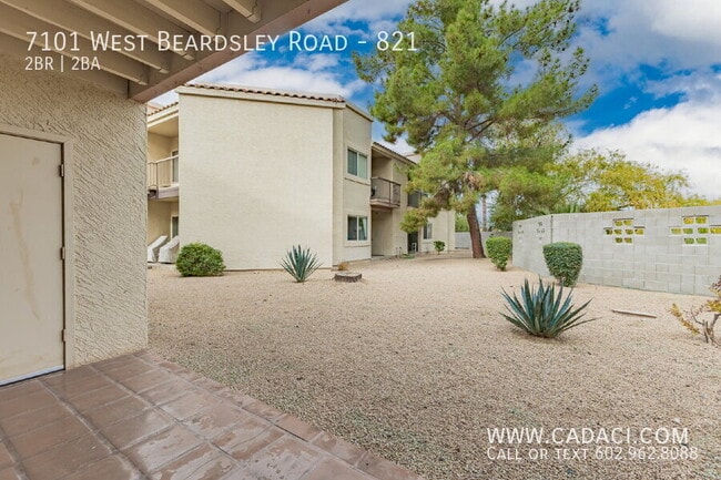 Building Photo - 7101 W Beardsley Rd