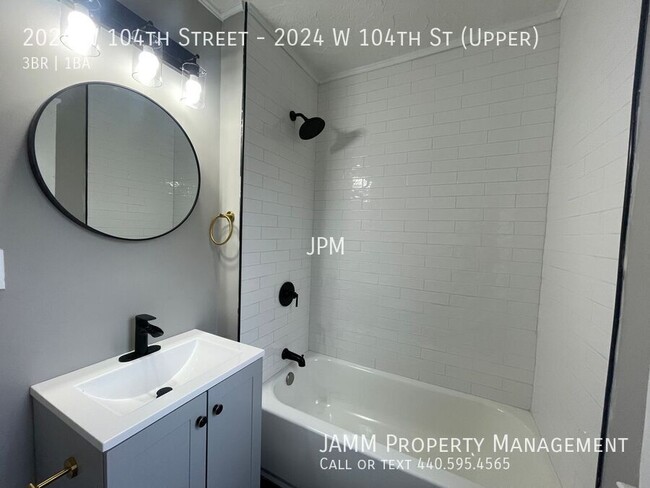 Building Photo - PRIME 3 bedroom Apartment Near Edgewater B...