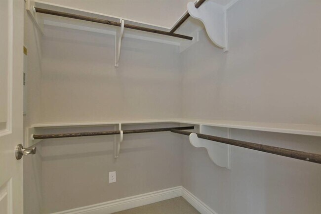 Building Photo - 106 Bella Toscana Ave