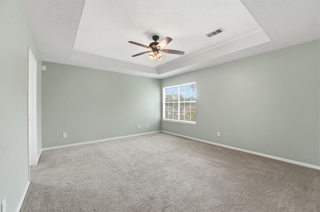 Building Photo - 2413 Piney Woods Dr