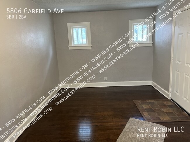 Building Photo - 5806 Garfield Ave