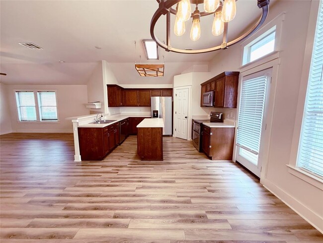 Building Photo - 207 Mollie Dr