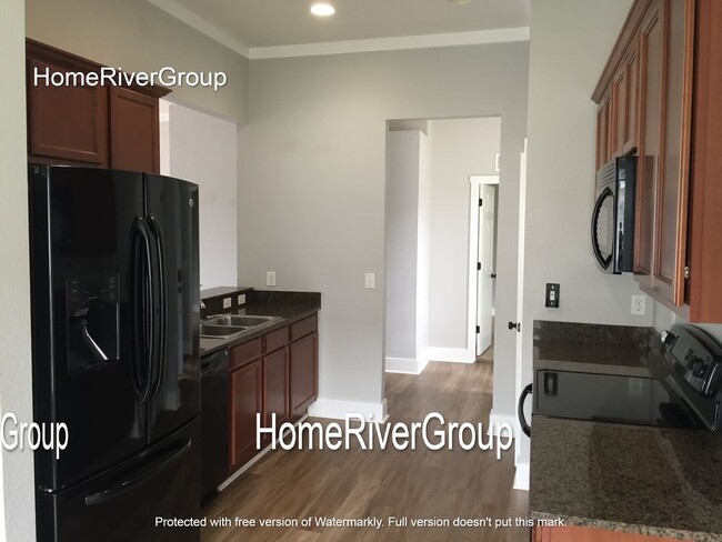 Building Photo - Beautiful 4/2 in Fore Ranch