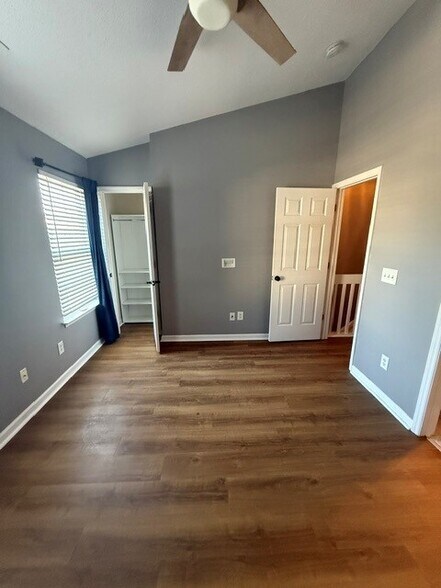 Building Photo - 225 Pawley Ave