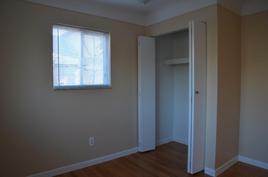 Bedroom 1 - 5445 Chicago Rd