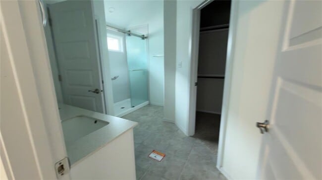 Building Photo - 128 Riverhill Dr