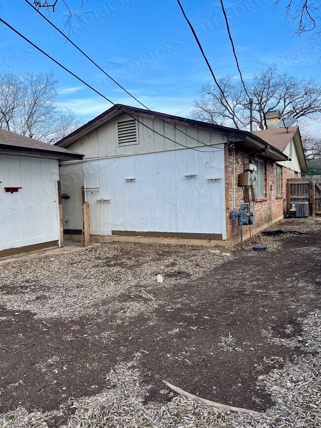 Building Photo - 8026 Echo Wind St